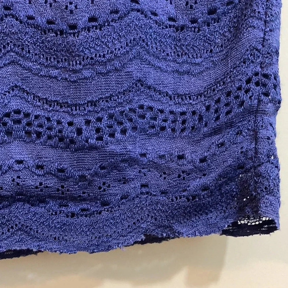 LE CHATEAU High-waist lace pencil skirt size XS - Picture 5 of 11